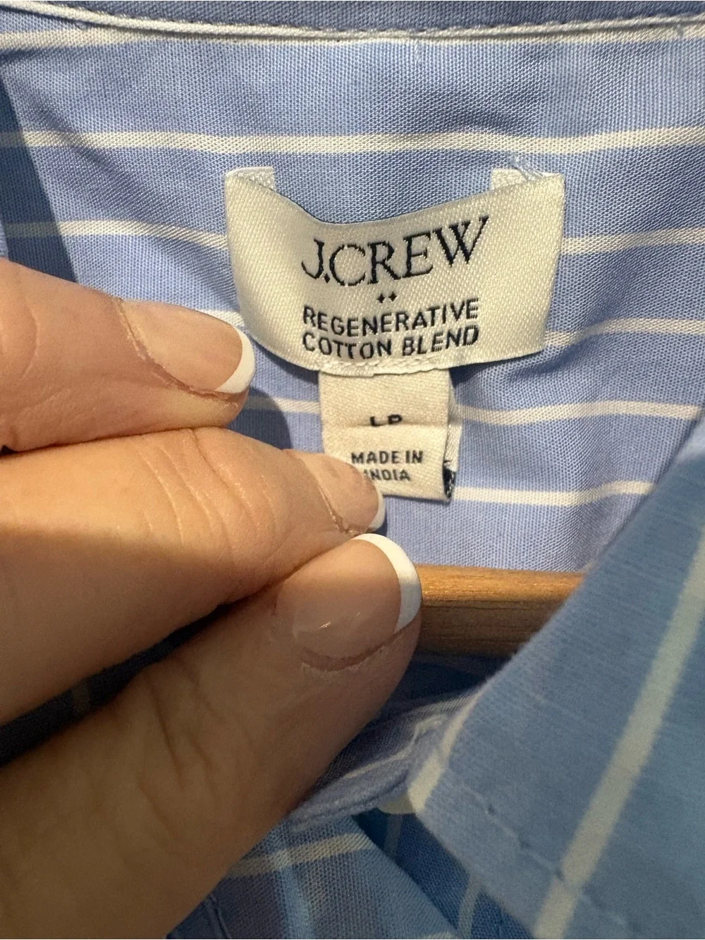 J.CREW LP Regenerative cotton blend Blue/White Striped Button-Down Shirt NWOT - Picture 2 of 7